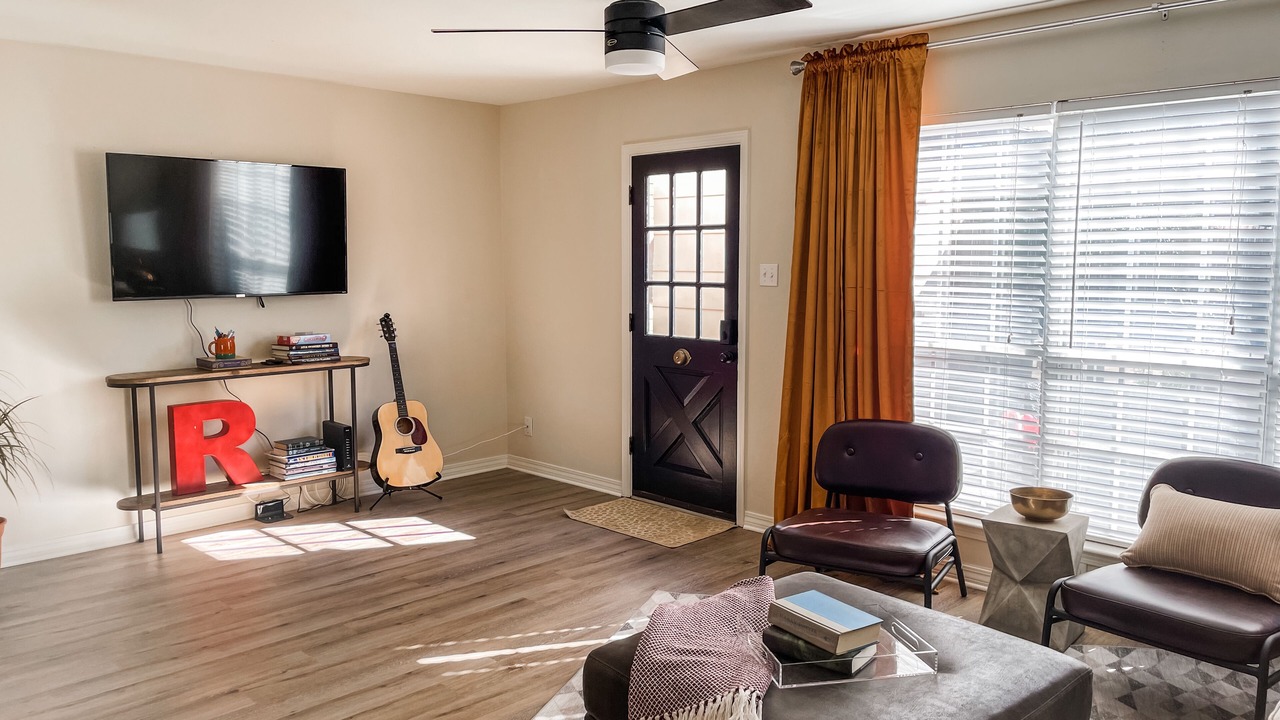Photo of Livingroom in Broadmoor