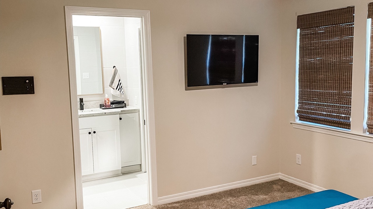 Photo of Bedroom in Broadmoor