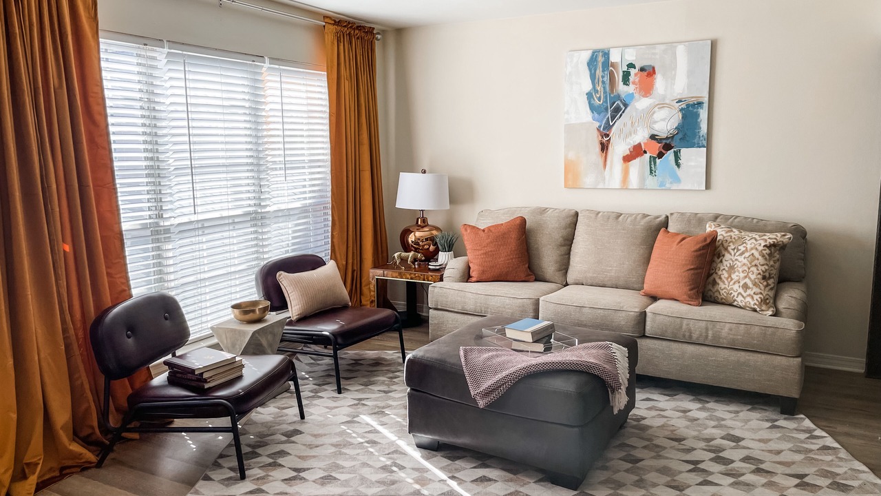 Photo of Livingroom in Broadmoor