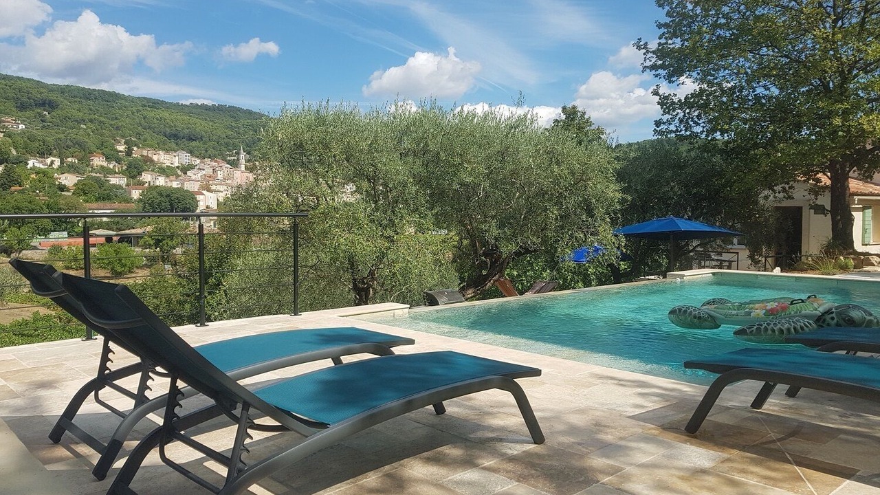 Photo of Outdoor in Callas