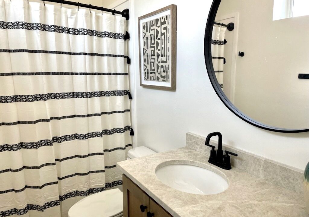 Photo of Bathroom in Cherimoya Hill