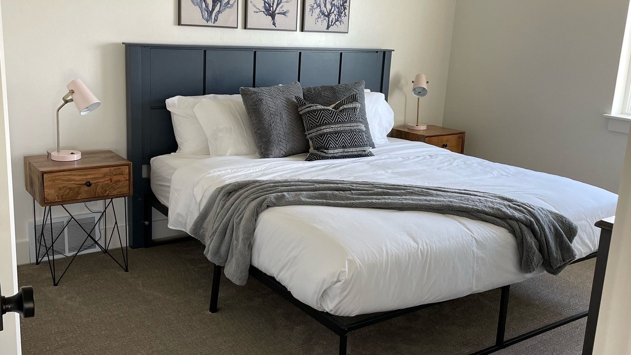 Photo of Bedroom in Cherimoya Hill