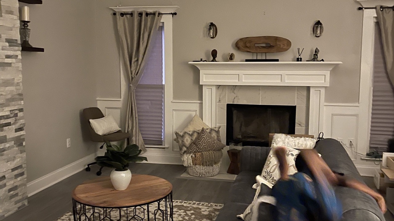 Photo of Livingroom in LaPlace