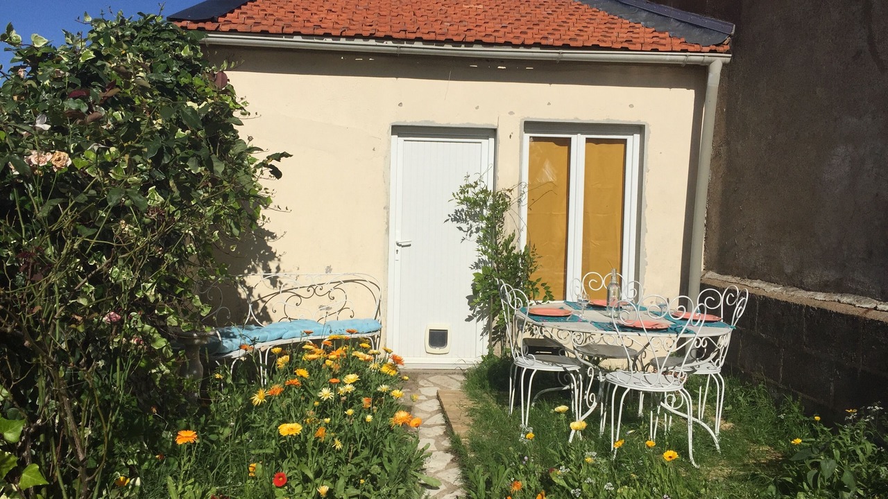 Photo of Outdoor in Pont Rousseau