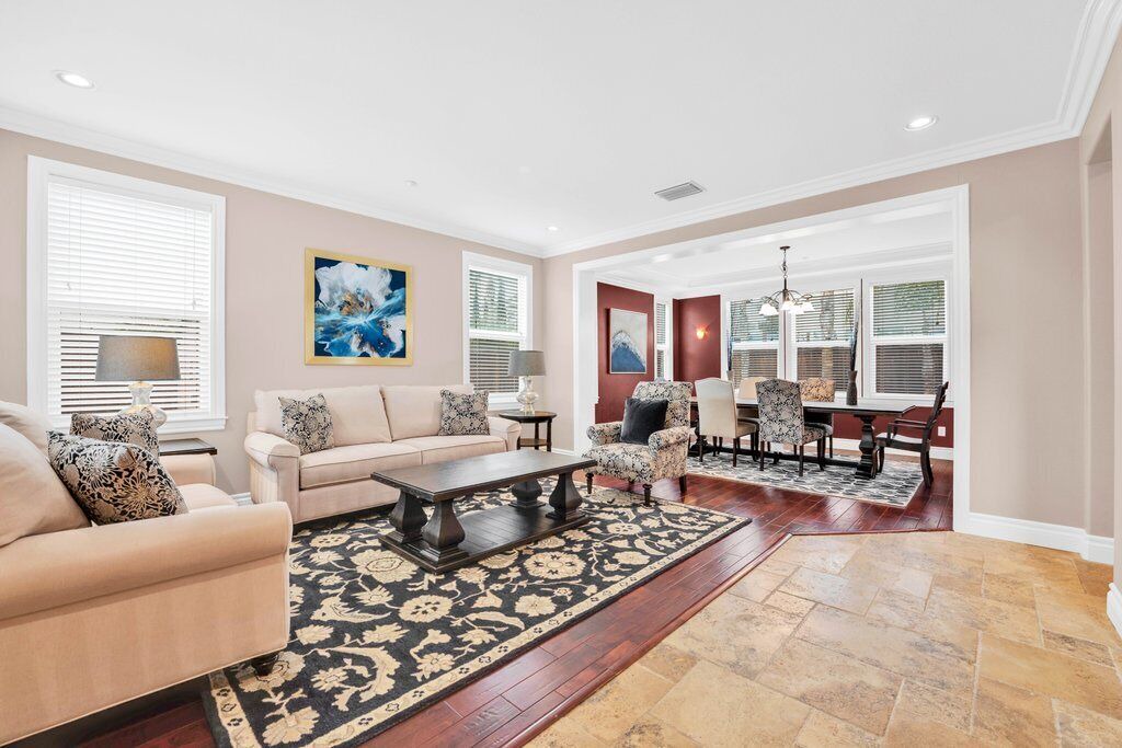 Photo of Livingroom in Brentwood