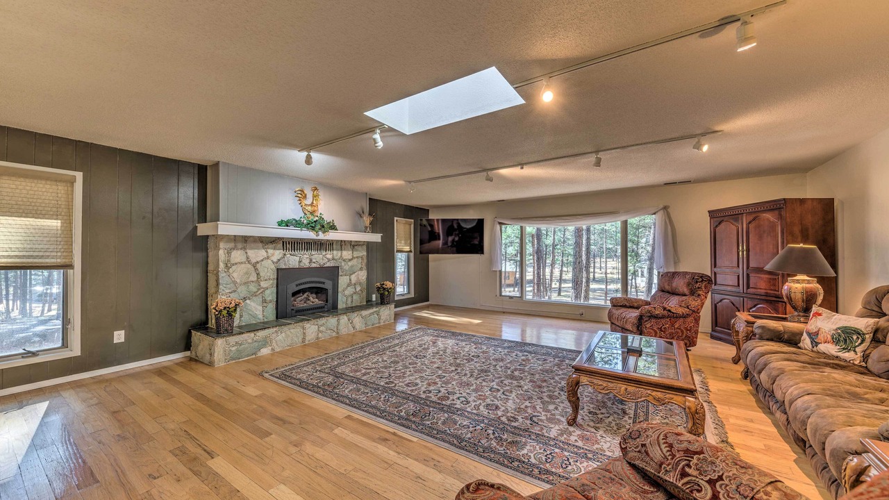 Photo of Livingroom in Ruidoso