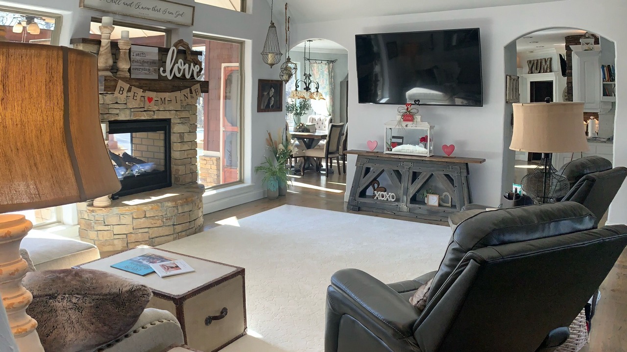 Photo of Livingroom in Wagoner County