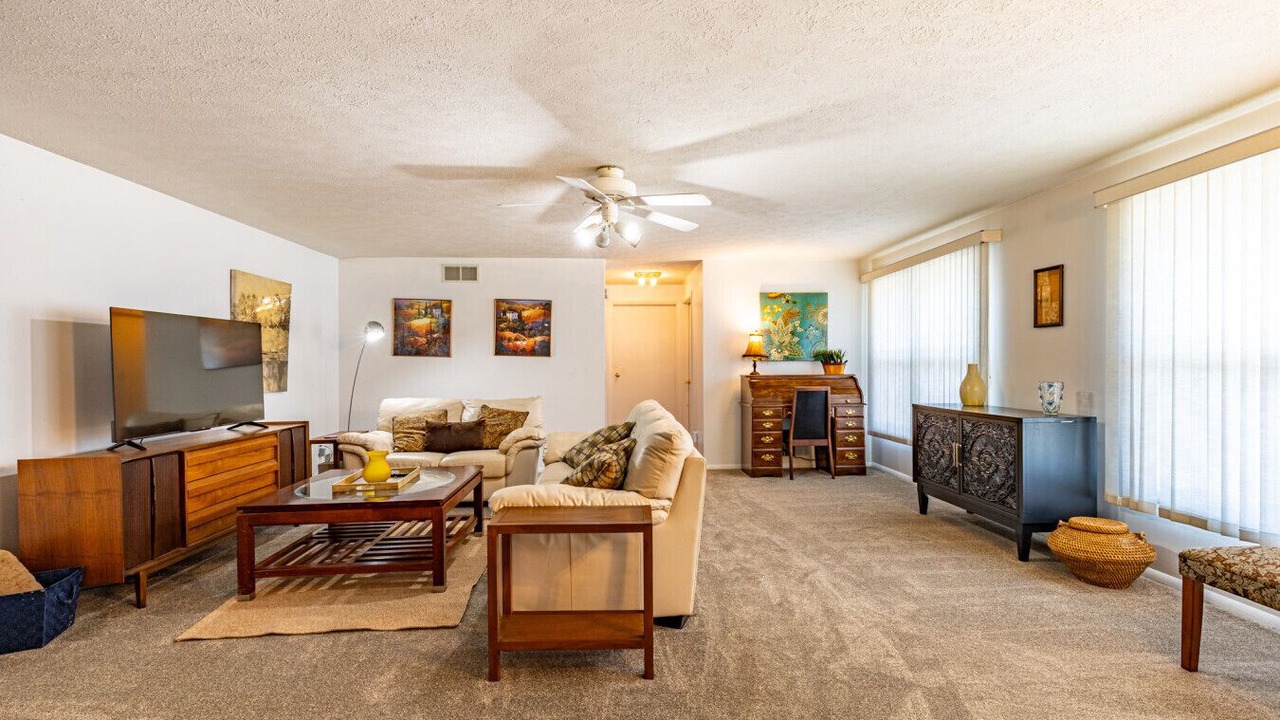 Photo of Livingroom in Rochester