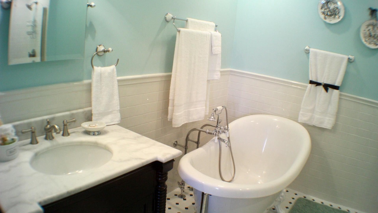 Photo of Bathroom in La Grange