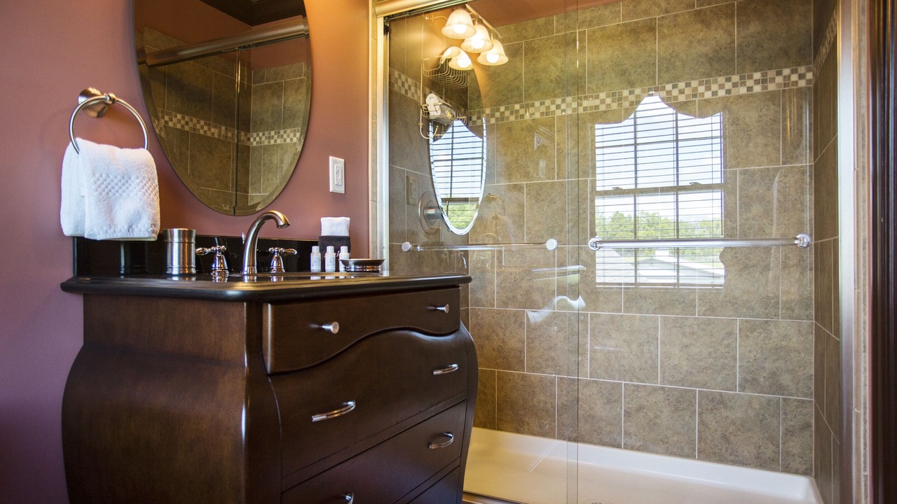 Photo of Bathroom in La Grange