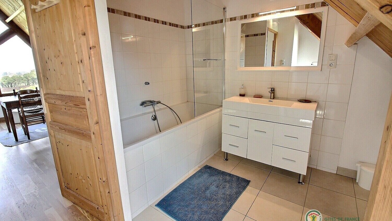 Photo of Bathroom in Lanmodez