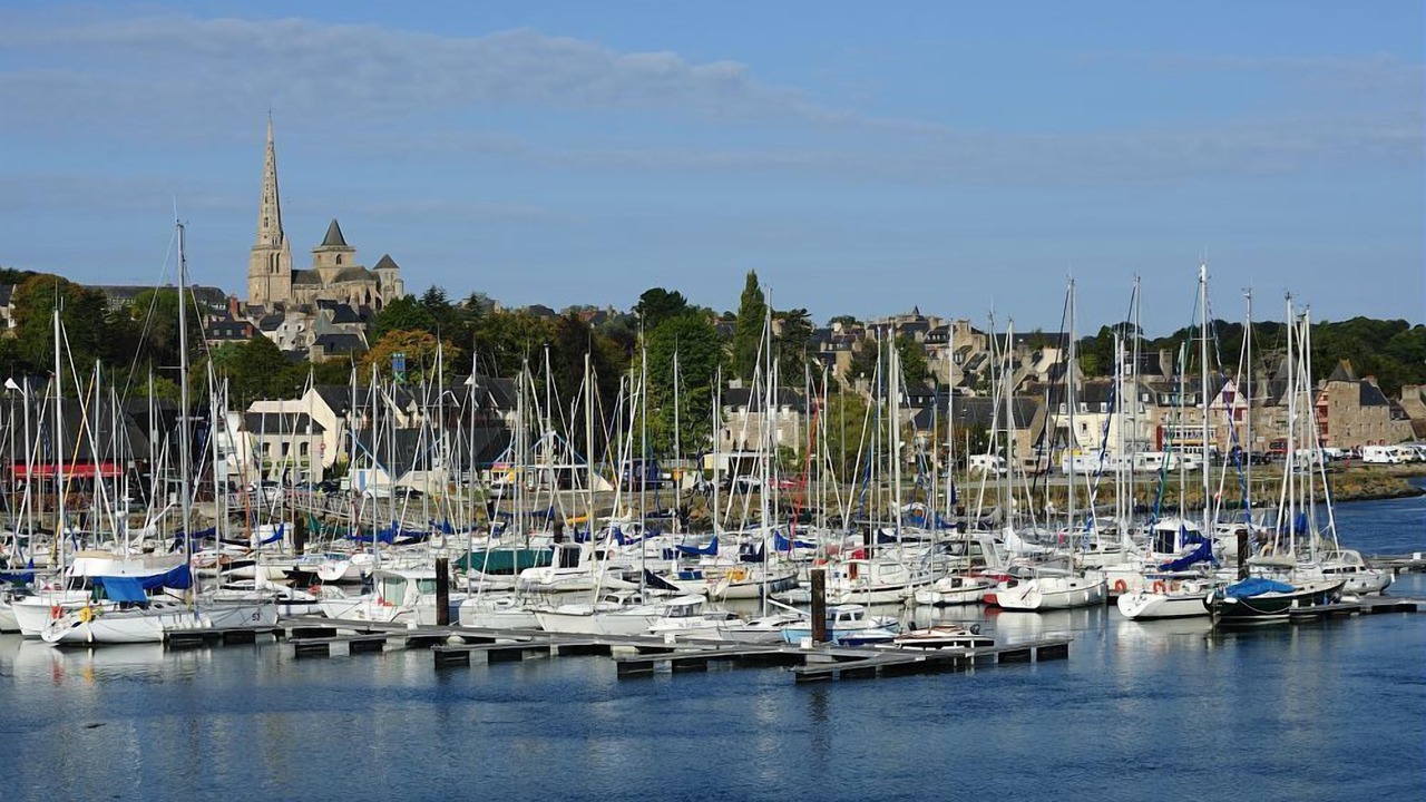 Photo of Others in Lanmodez