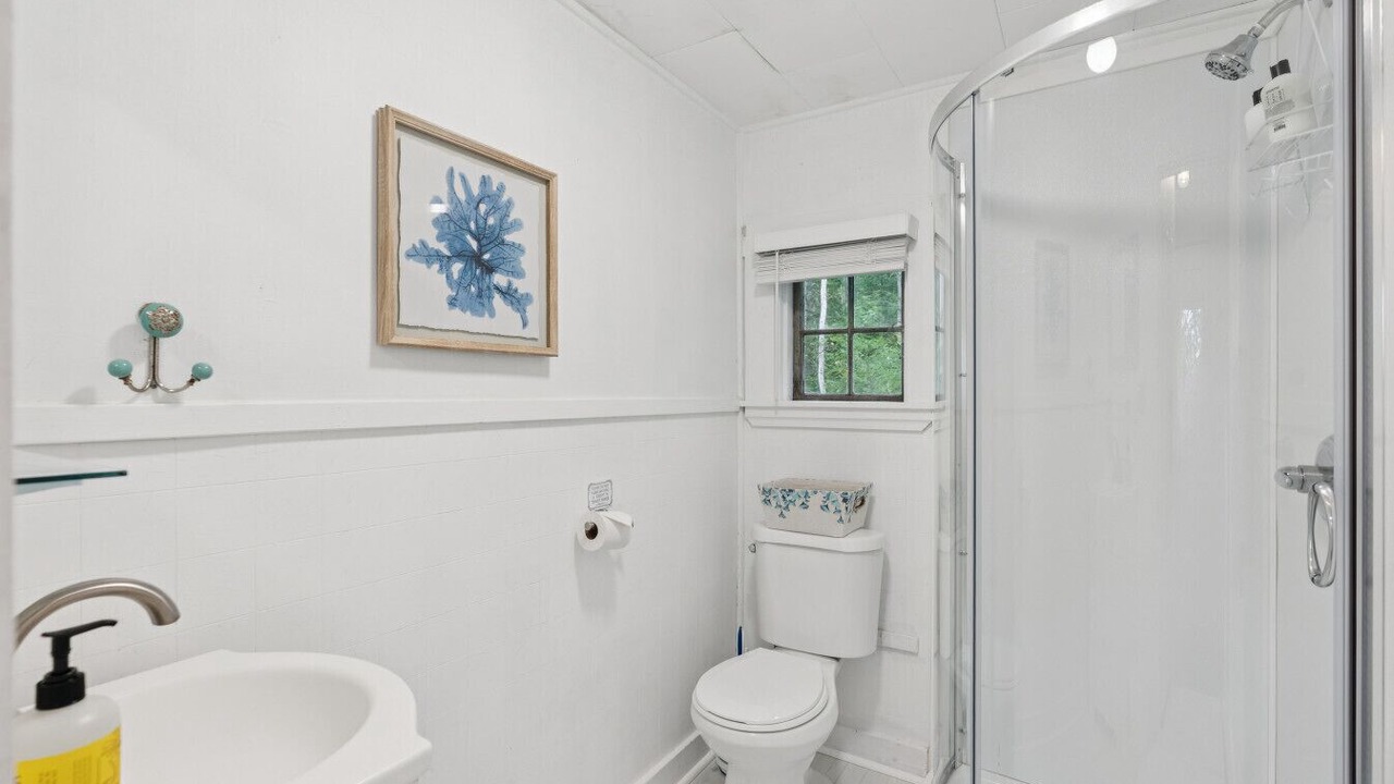 Photo of Bathroom in Pemaquid Beach