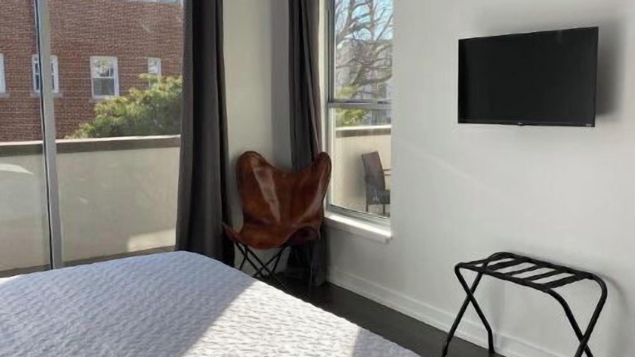 Photo of Bedroom in Midtown