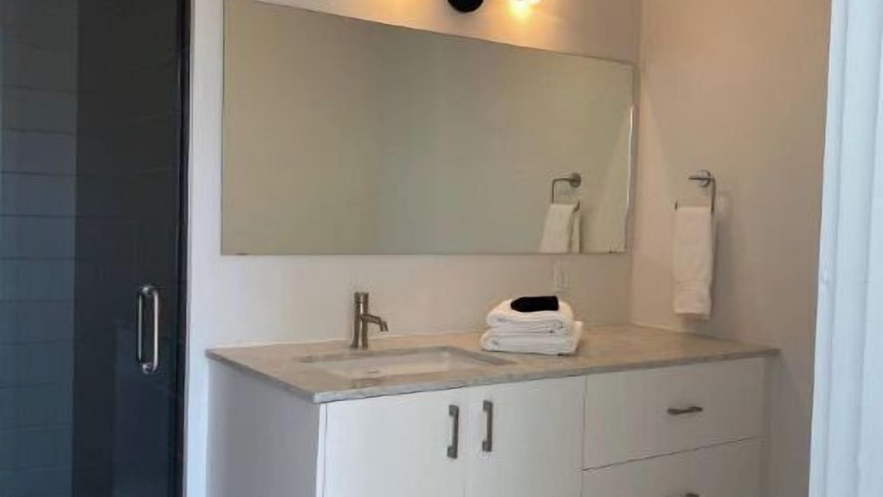 Photo of Bathroom in Midtown