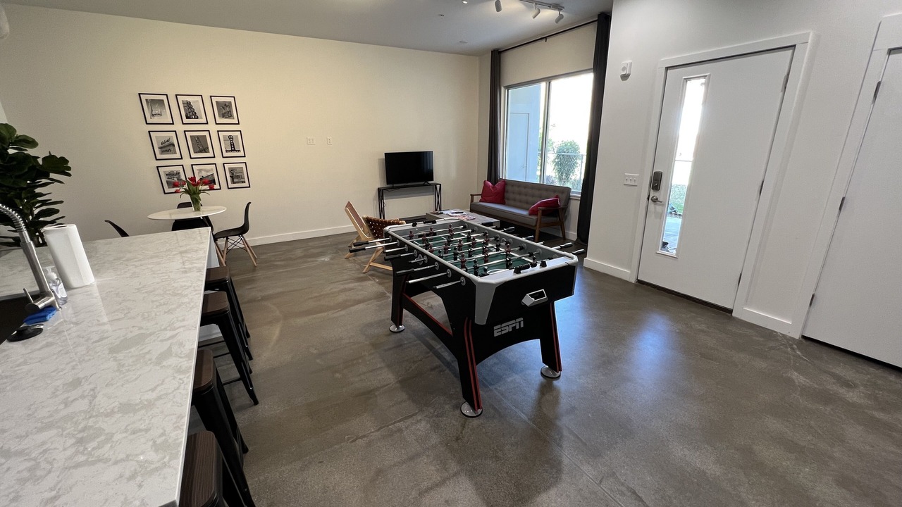 Photo of Bedroom in Midtown
