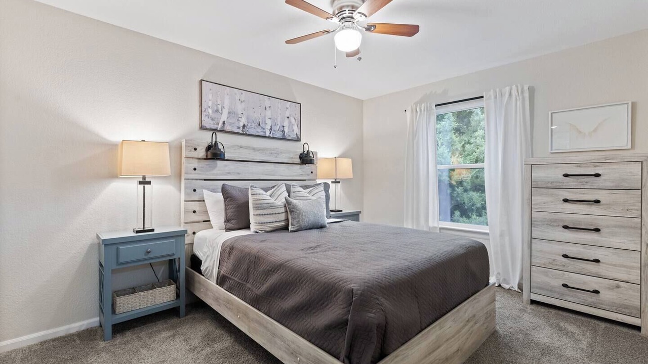 Photo of Bedroom in Grapevine
