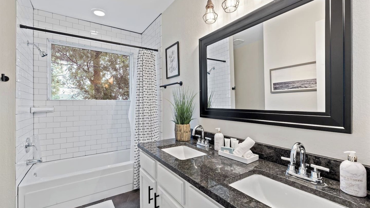 Photo of Bathroom in Grapevine