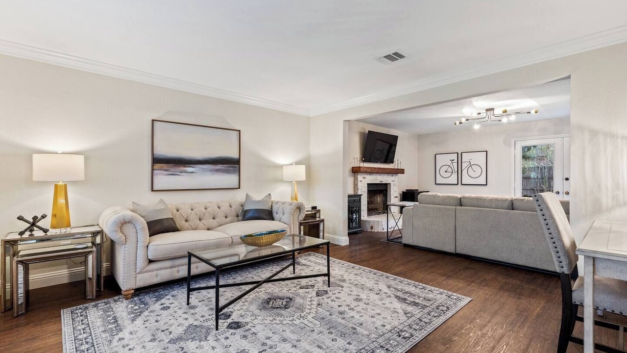 Photo of Livingroom in Grapevine