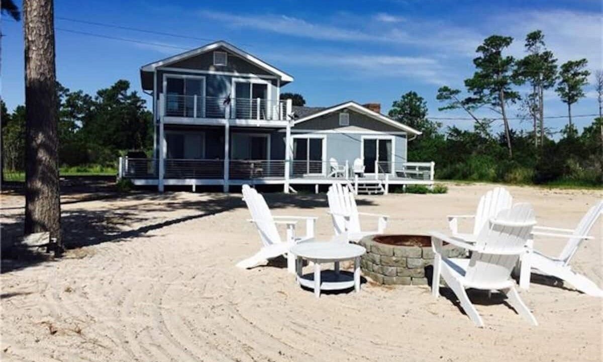 Photo of Patio Balcony in White Stone