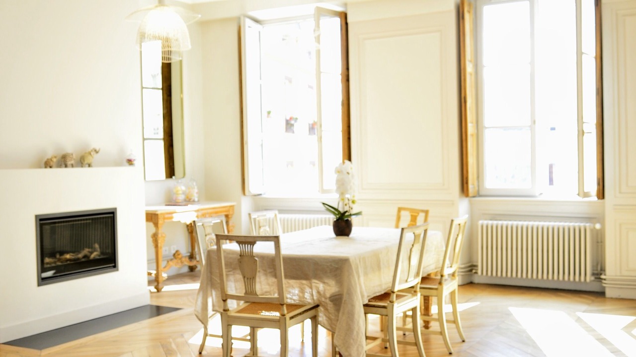 Photo of Others in Old Lyon