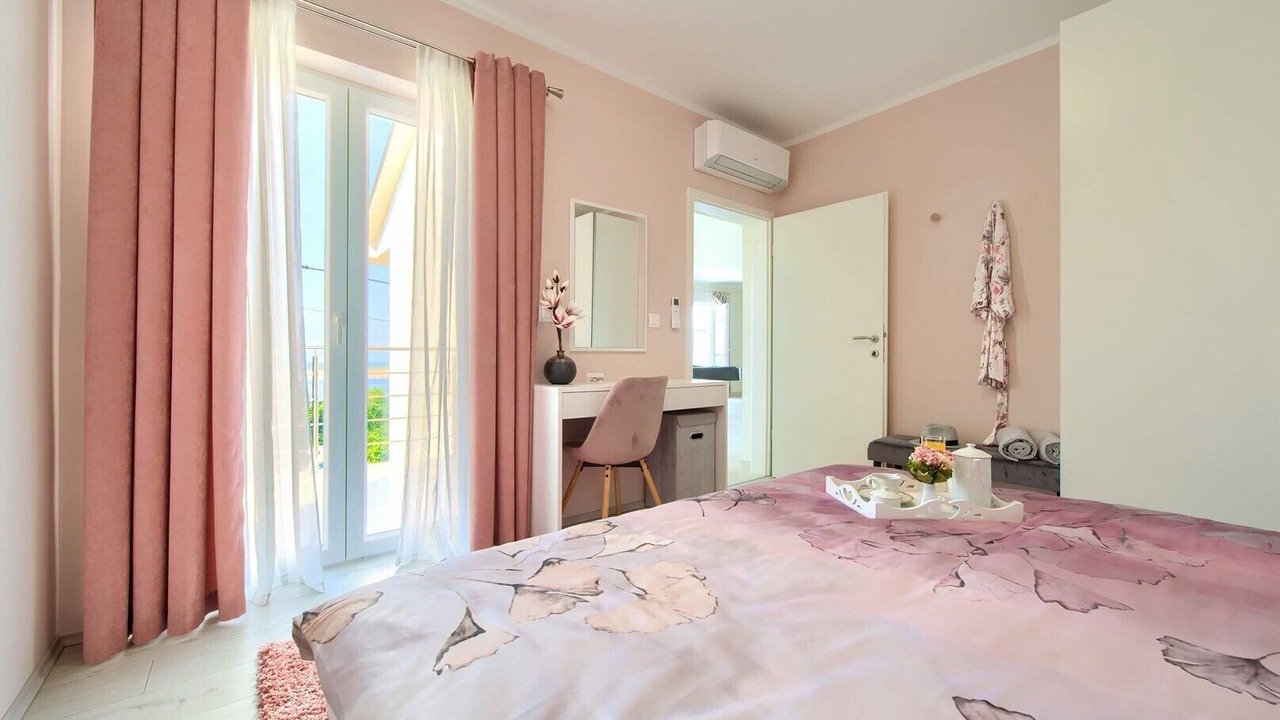 Photo of Bedroom in Klanfari