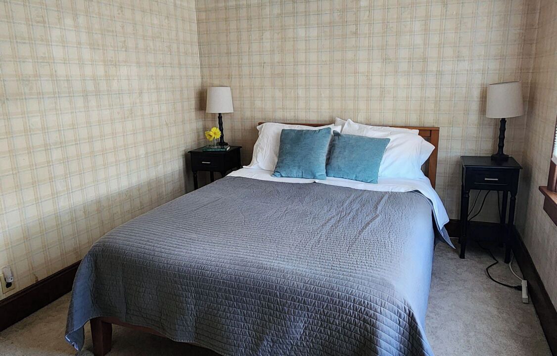 Photo of Bedroom in Nauvoo