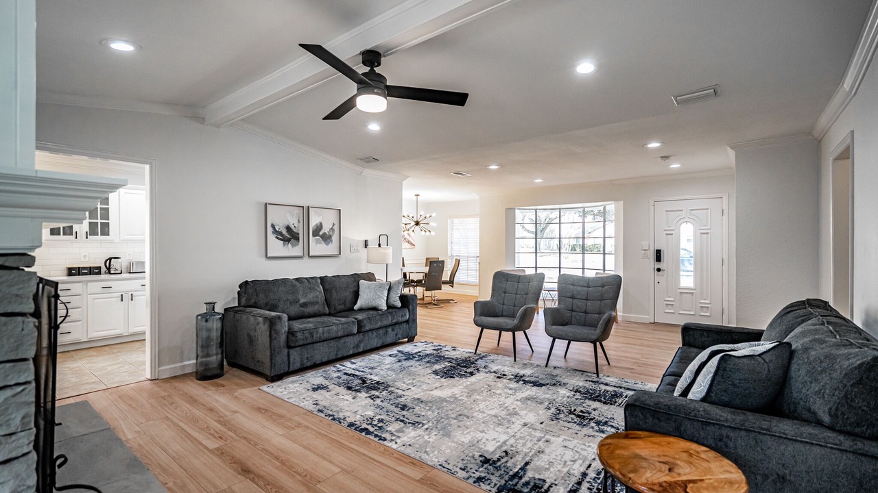 Photo of Livingroom in Richardson