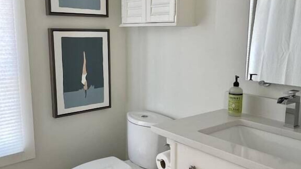 Photo of Bathroom in Vinita
