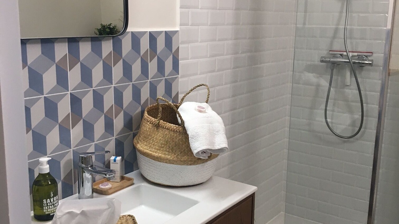 Photo of Bathroom in Saint-Guenole