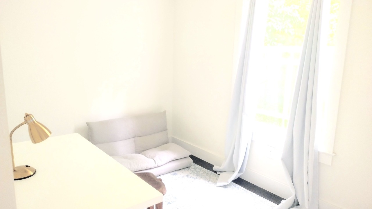Photo of Livingroom in Southold