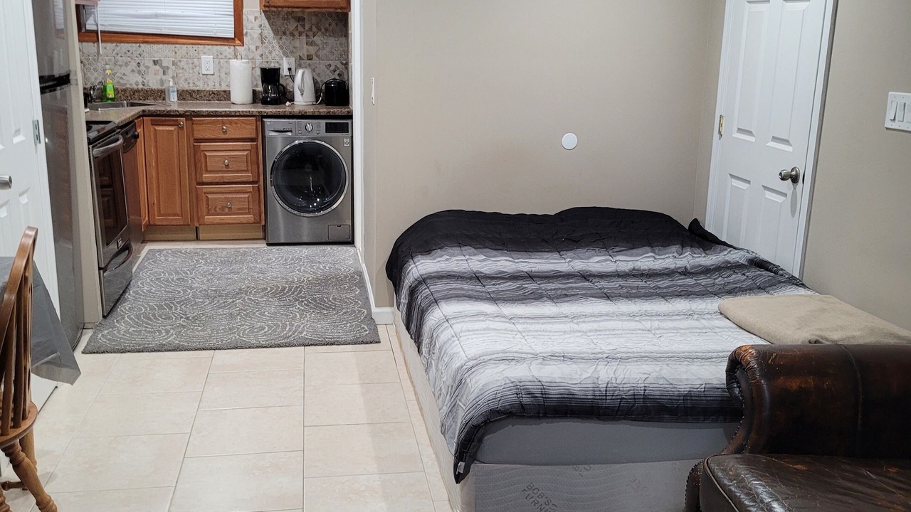 Photo of Bedroom in Levittown