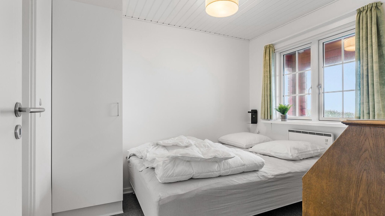 Photo of Others in Bjert