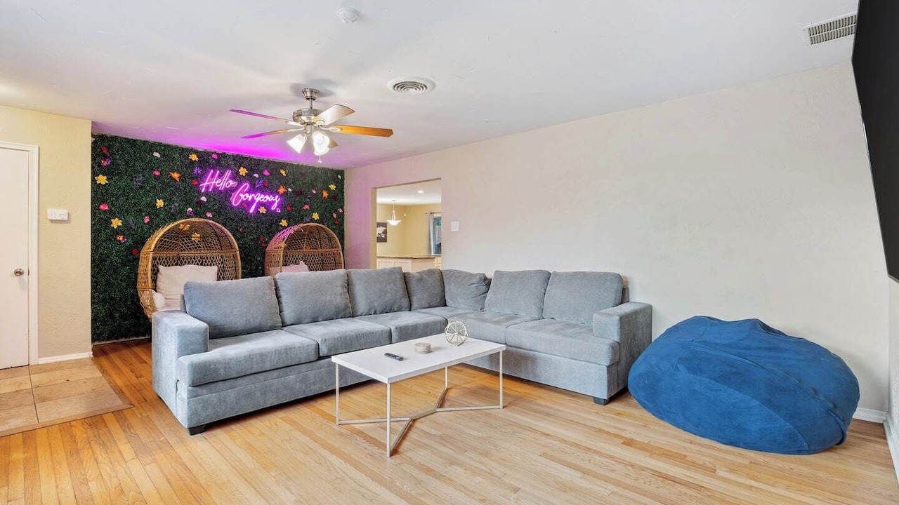 Photo of Livingroom in White Rock Hills
