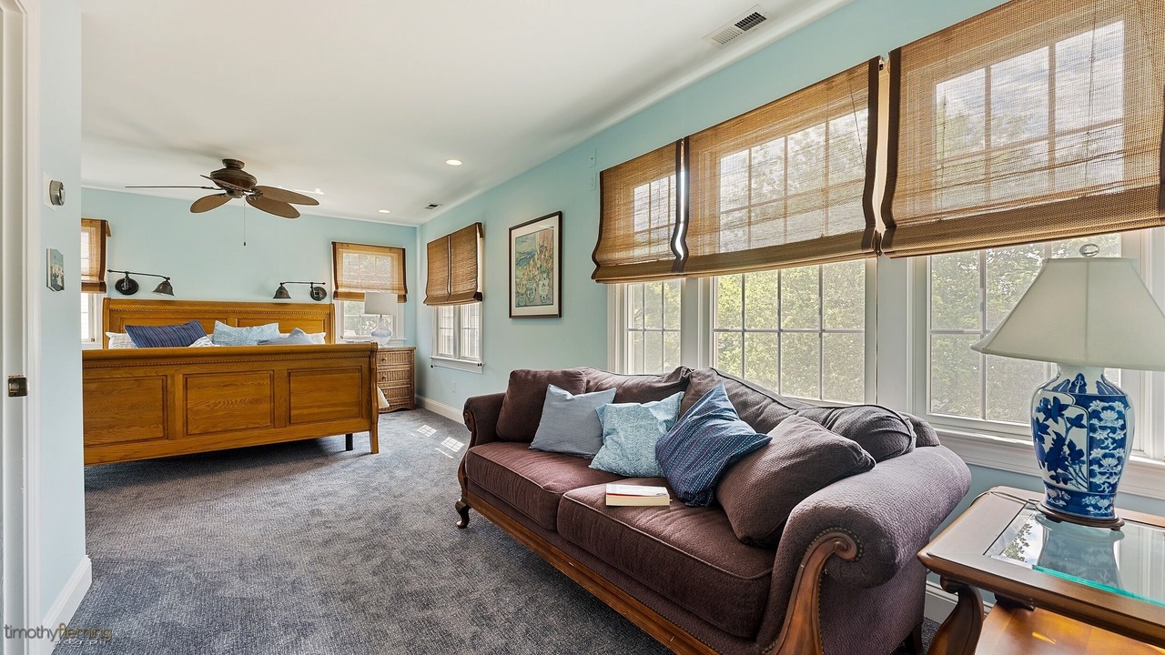Photo of Livingroom in Village Green