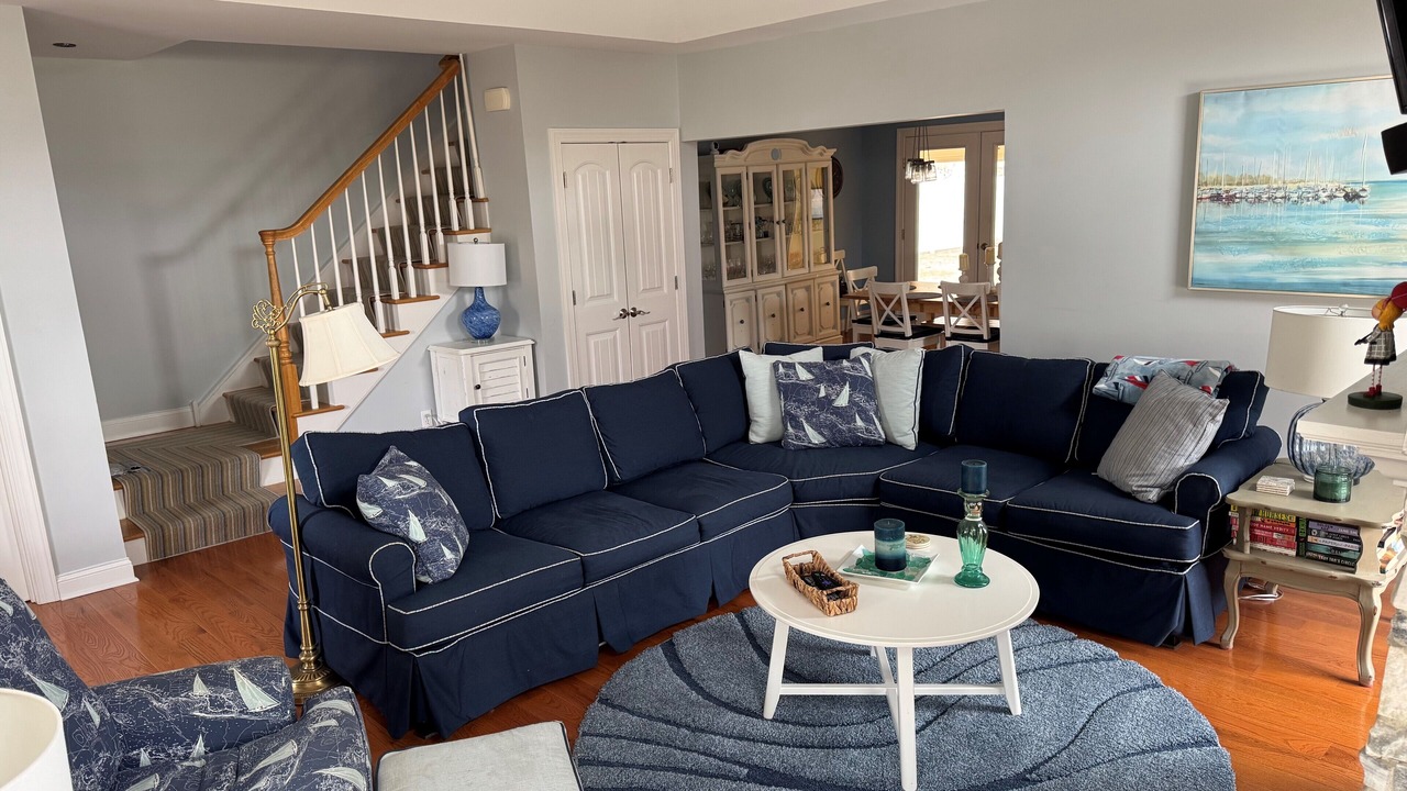 Photo of Livingroom in Village Green