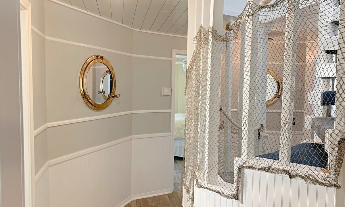 Photo of Bedroom in Pirates Beach