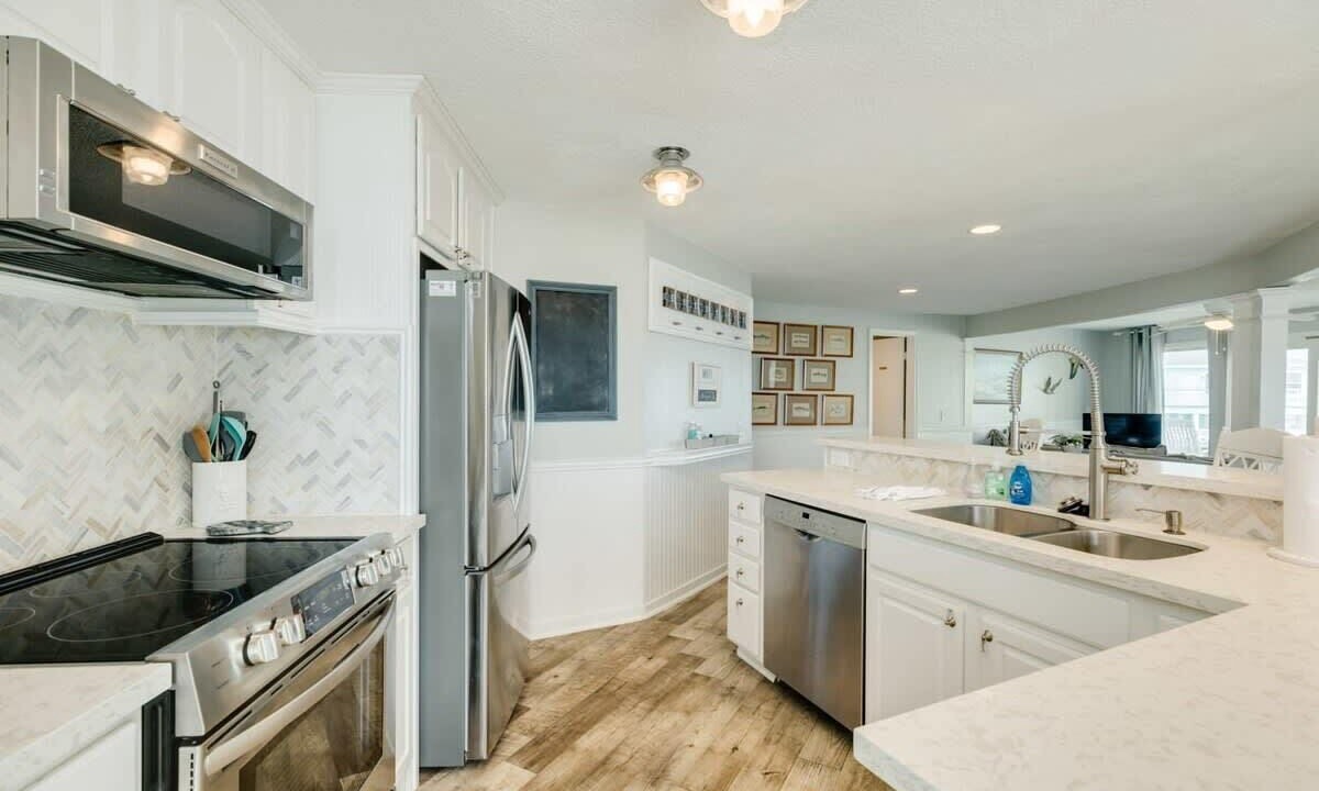 Photo of Kitchen in Pirates Beach