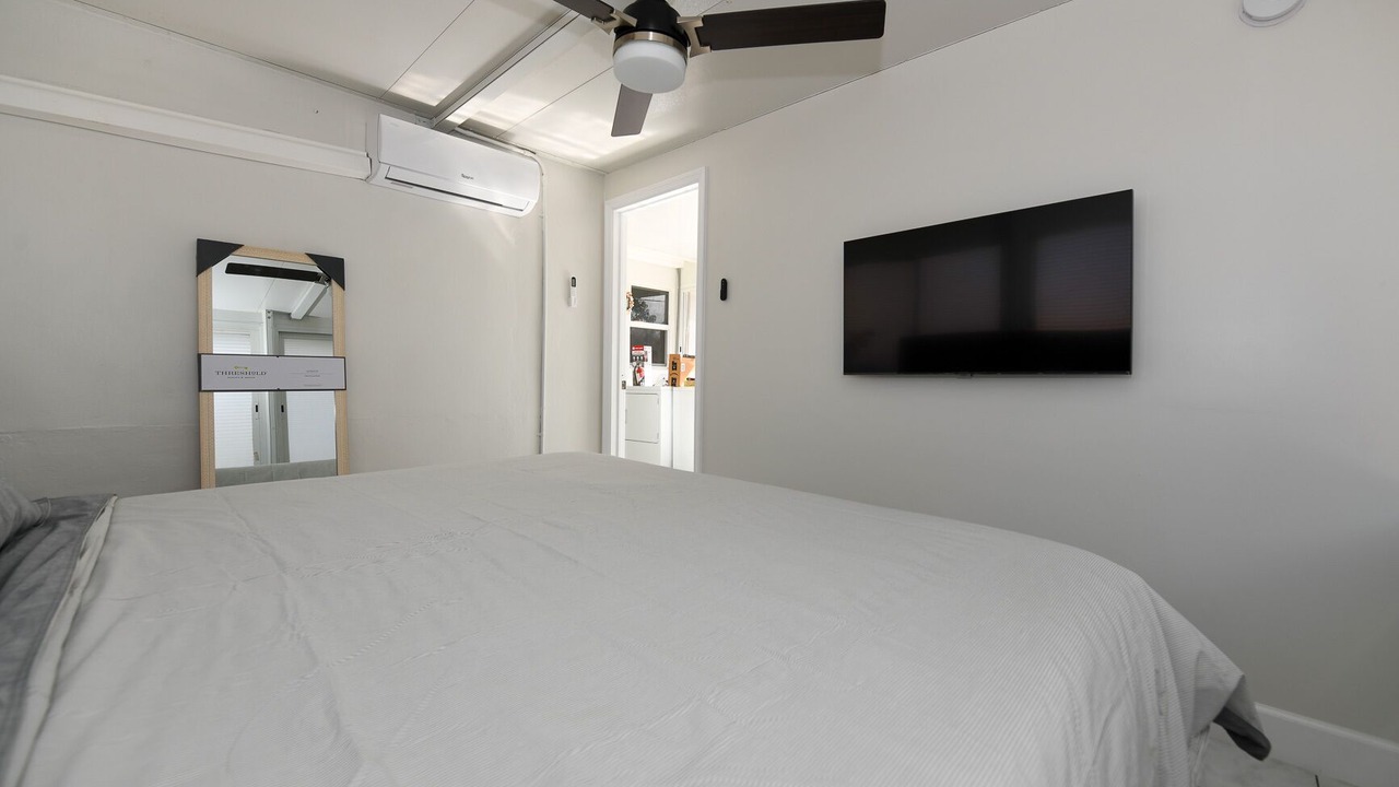 Photo of Bedroom in North Andrews Gardens