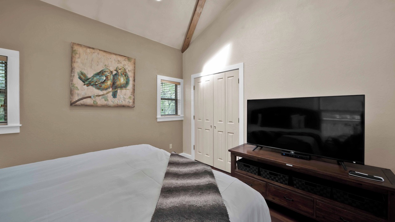 Photo of Bedroom in O'Brien