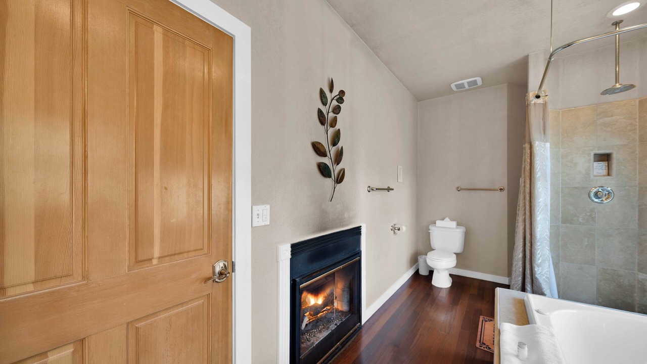 Photo of Bathroom in O'Brien