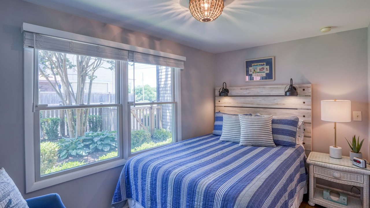 Photo of Bedroom in Historic District