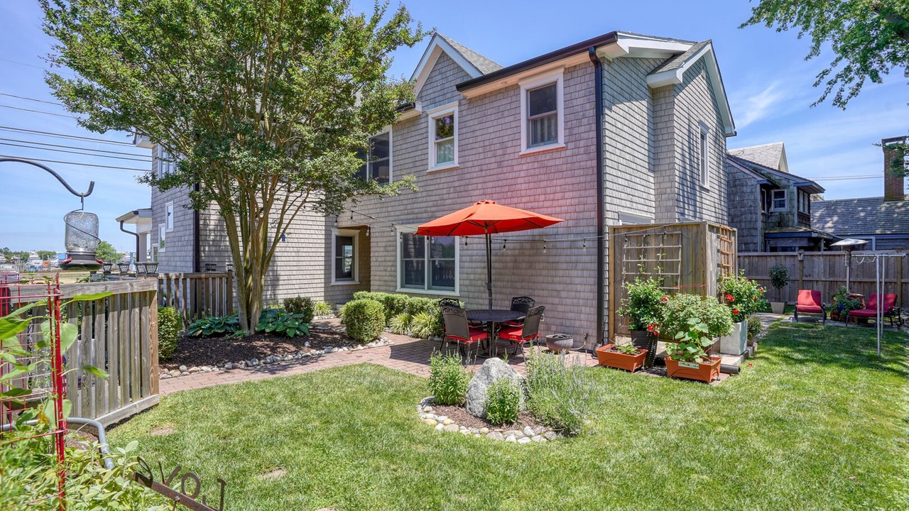 Photo of Outdoor in Historic District