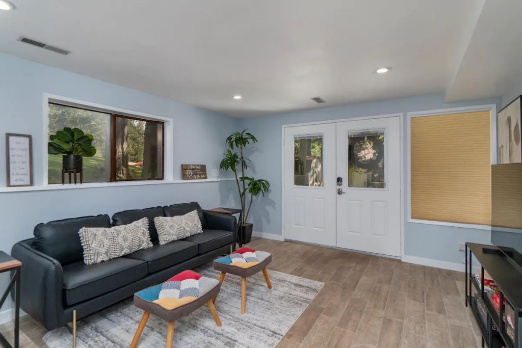 Photo of Livingroom in Anderson Island