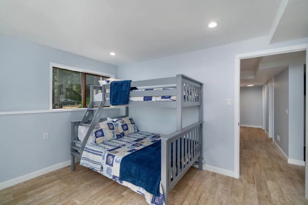 Photo of Bedroom in Anderson Island