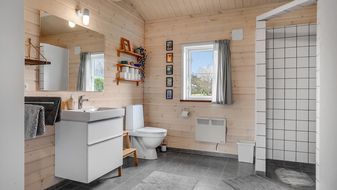 Photo of Bathroom in Grenaa