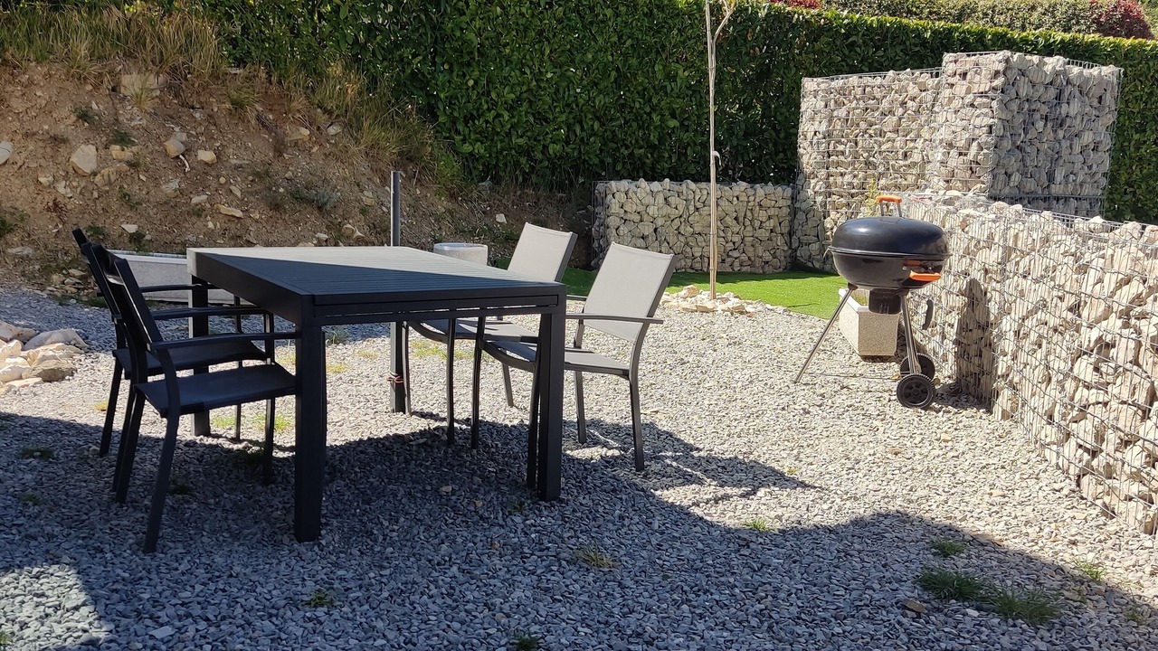 Photo of Outdoor in Alissas