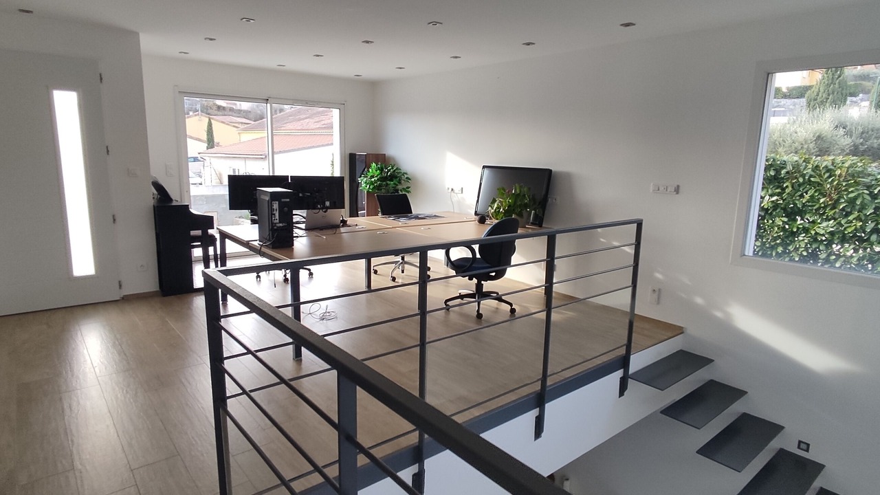 Photo of Others in Alissas