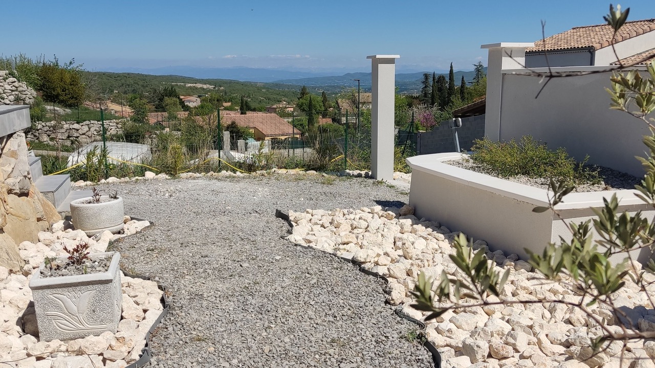 Photo of Outdoor in Alissas