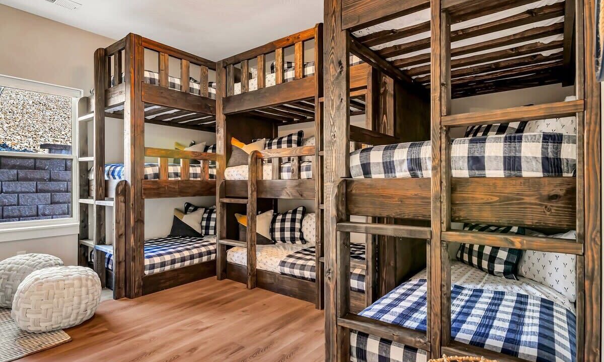 Photo of Bedroom in Table Rock